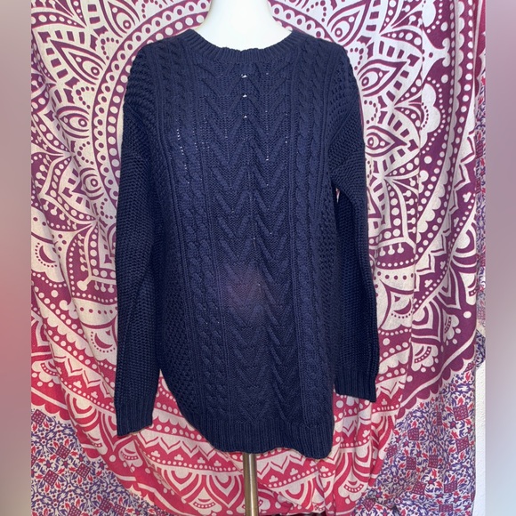 Forever 21 Navy Blue Knit Sweater Women’s Size Medium Preloved - Picture 1 of 7
